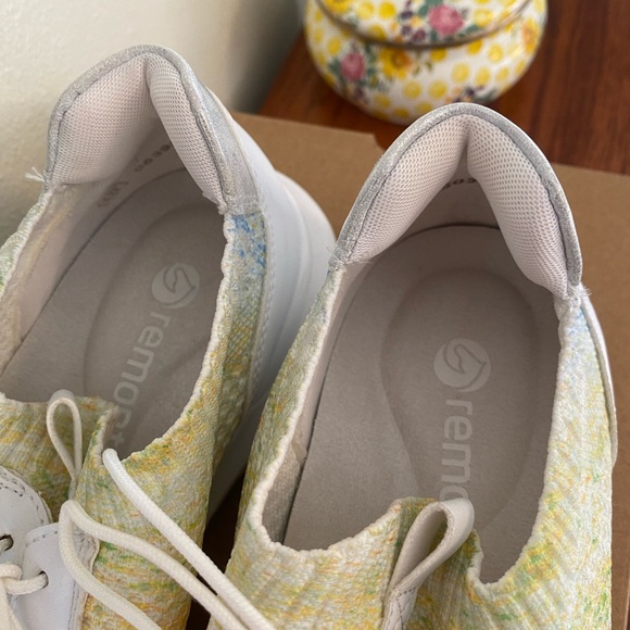 Remonte Ophelia 04 Rainbow Comfort Sneaker R5704-90 Size 40 Almost New In Box! - Picture 4 of 13